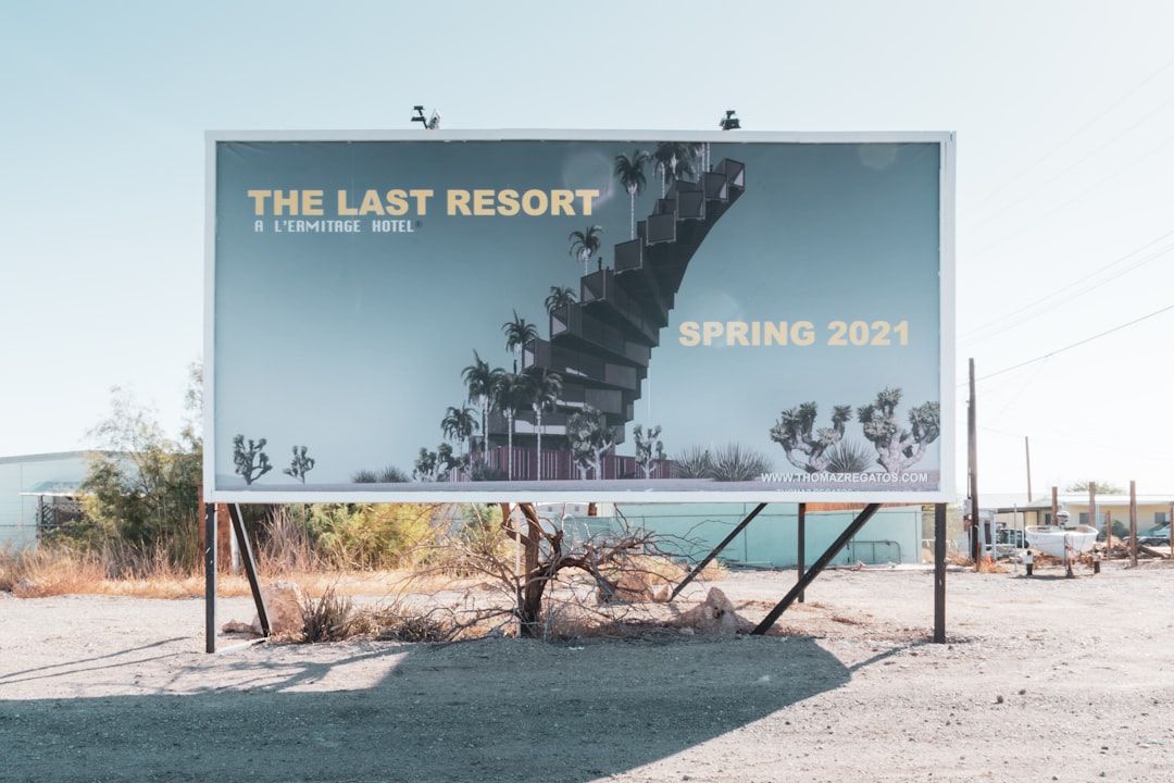 Last minute tour deals